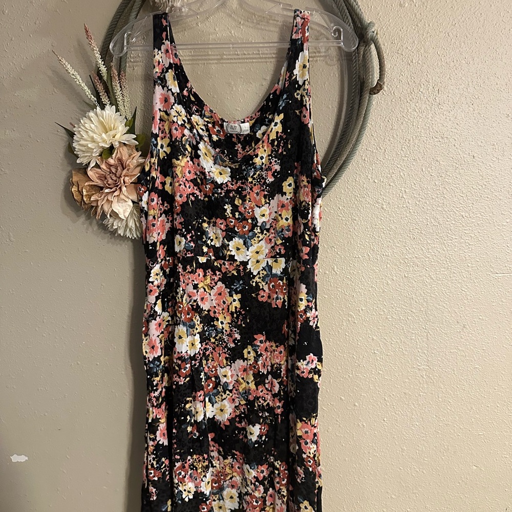 24/7 Floral Sleeveless Dress - Black and Pink sz L